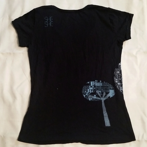 Graphic Tee Shirt - Picture 2 of 6